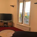 Charming Apartment Near Parc Des Expositions